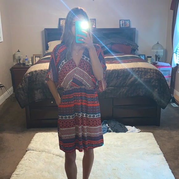 Francesca’s Printed Dress - Picture 6 of 7